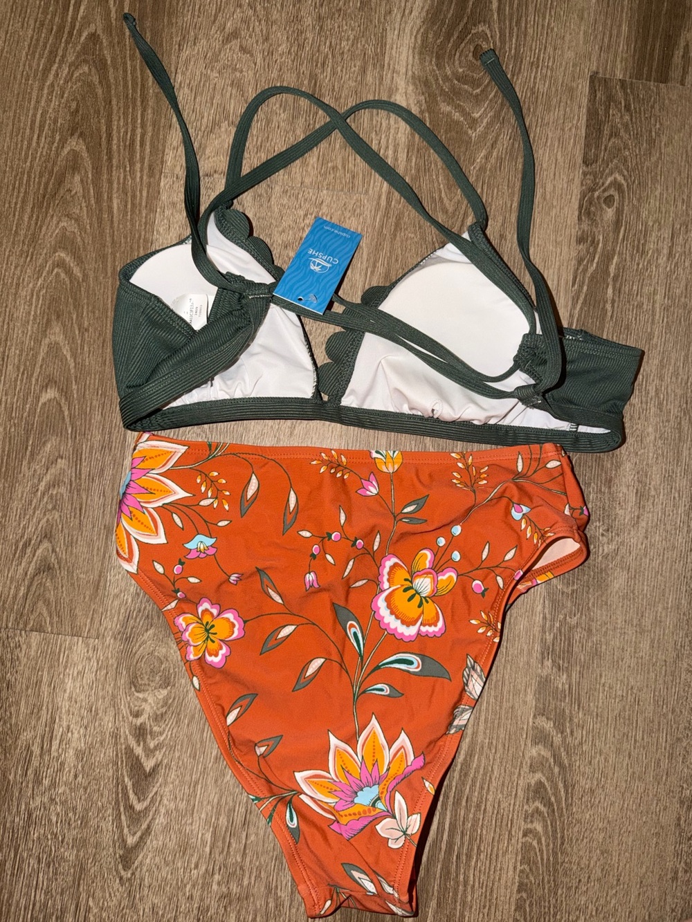 Cupshe Bikini Set - Picture 2 of 2